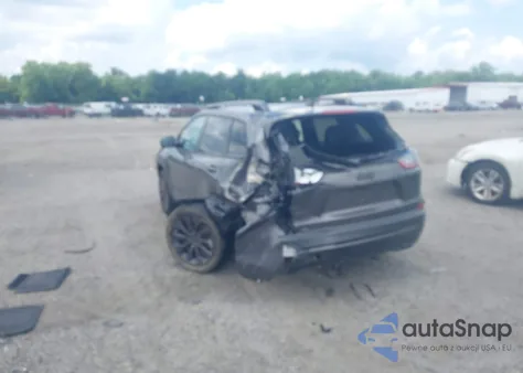 2021 Jeep Cherokee 80Th Anniversary 4X4 from USA, damaged, VIN 1C4PJMMN5MD160740